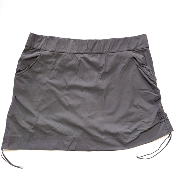 Columbia casual grey skort mini skirt, women's 2X - Picture 10 of 11